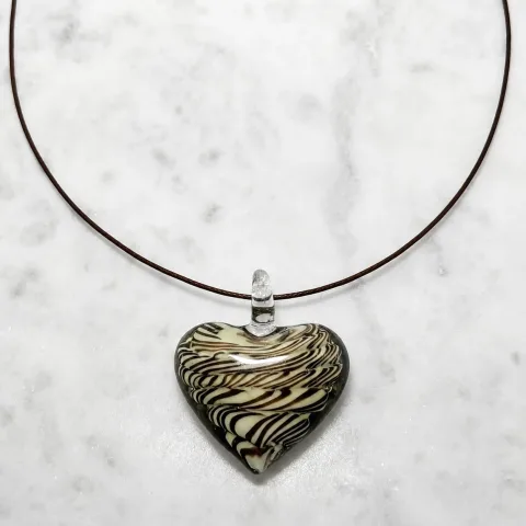 Blown heart ketting