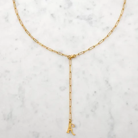 Lange schakelketting met initiaal