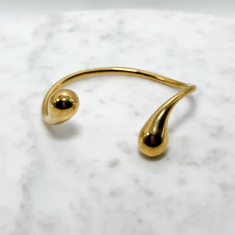 Wave bangle