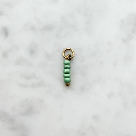 Groene kralen bedel
